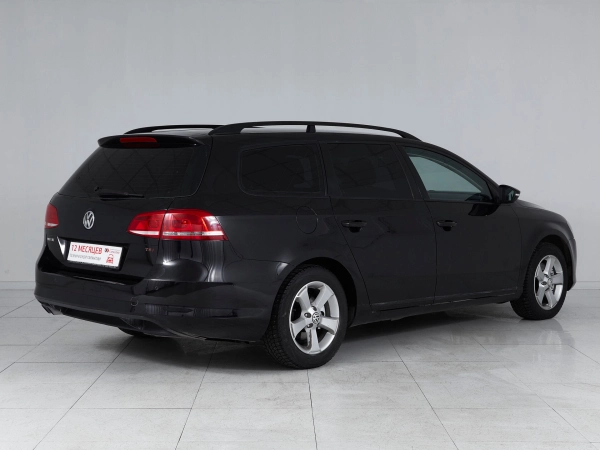 Volkswagen Passat, B7 фото №6