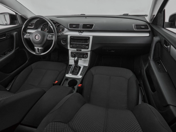 Volkswagen Passat, B7 фото №9