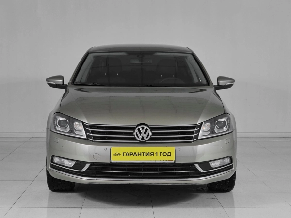 Volkswagen Passat, B7 фото №2