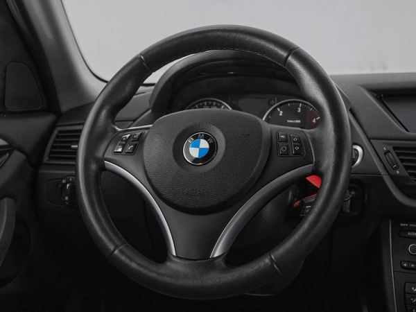 BMW X1, I (E84) фото №10