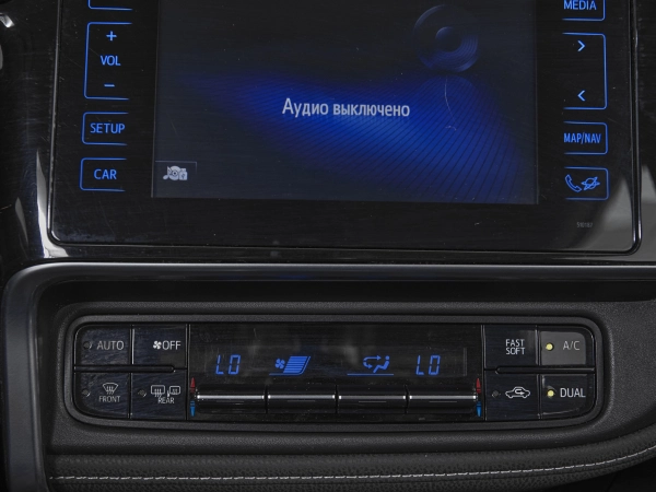 Toyota Corolla, XI (E160, E170, E180) Рестайлинг 1 фото №16