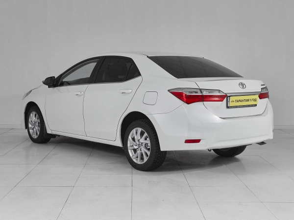 Toyota Corolla, XI (E160, E170, E180) Рестайлинг 1 фото №4