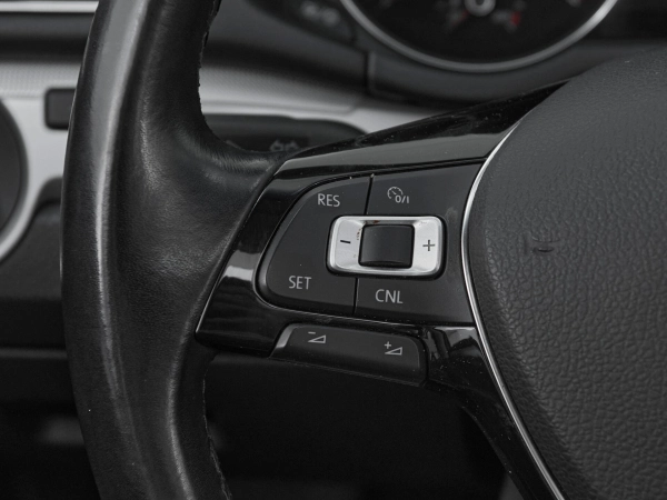 Volkswagen Passat, B8 фото №14