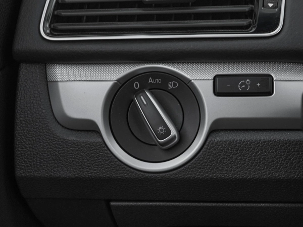 Volkswagen Passat, B8 фото №16