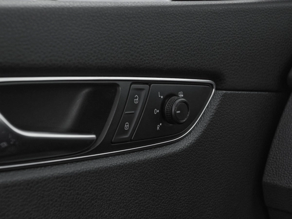 Volkswagen Passat, B8 фото №18