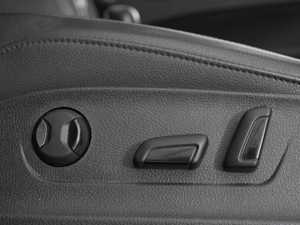 Volkswagen Passat, B8 фото №19