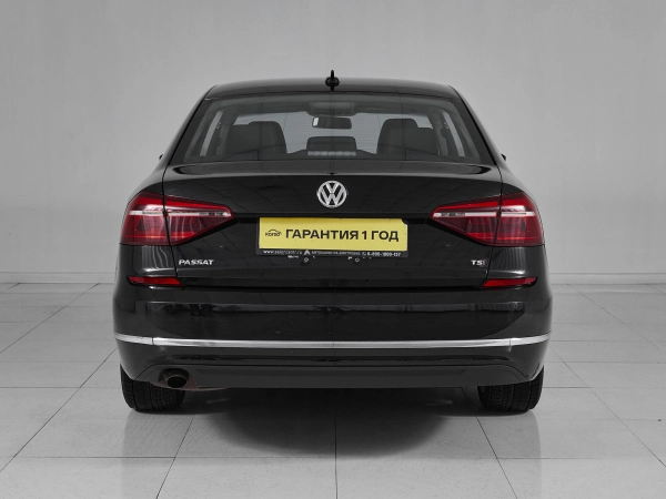 Volkswagen Passat, B8 фото №5