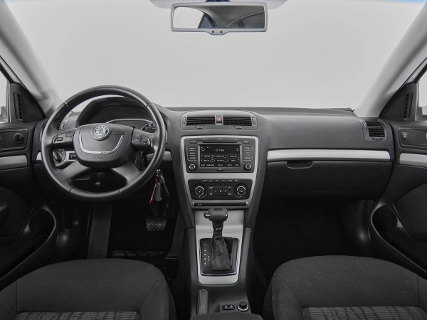 Skoda Octavia, II (A5) Рестайлинг фото №8