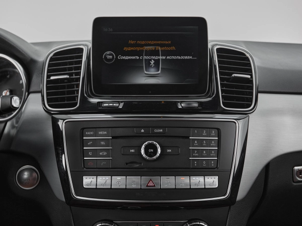 Mercedes-Benz GLE, I (W166) фото №17