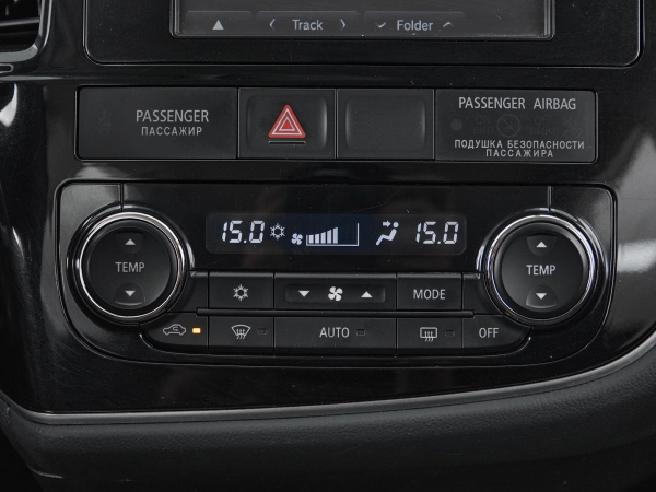 Mitsubishi Outlander, III Рестайлинг фото №17