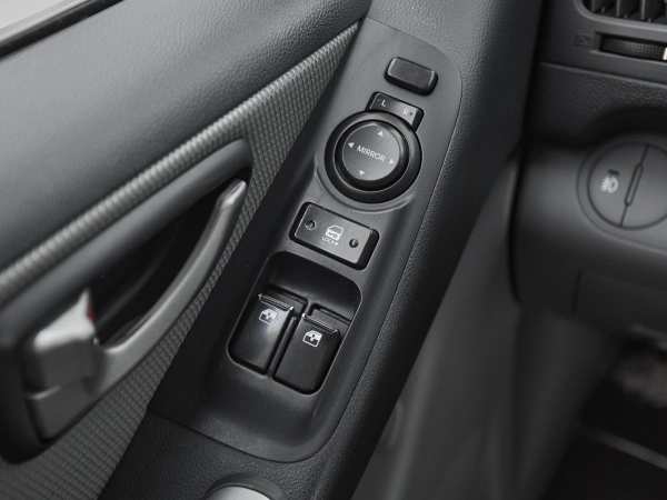Hyundai Grand Starex, I фото №12