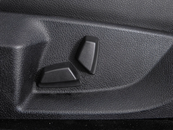 BMW 5 серии, VI (F10/F11/F07) фото №14