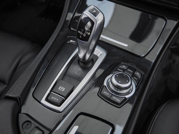 BMW 5 серии, VI (F10/F11/F07) фото №16