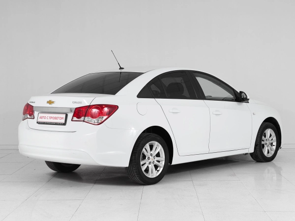 Chevrolet Cruze, I Рестайлинг фото №6