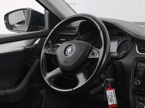 Skoda Octavia, III (A7) фото №10