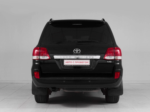 Toyota Land Cruiser, 200 Series фото №5