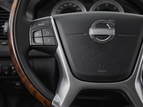 Volvo XC60, I фото №11