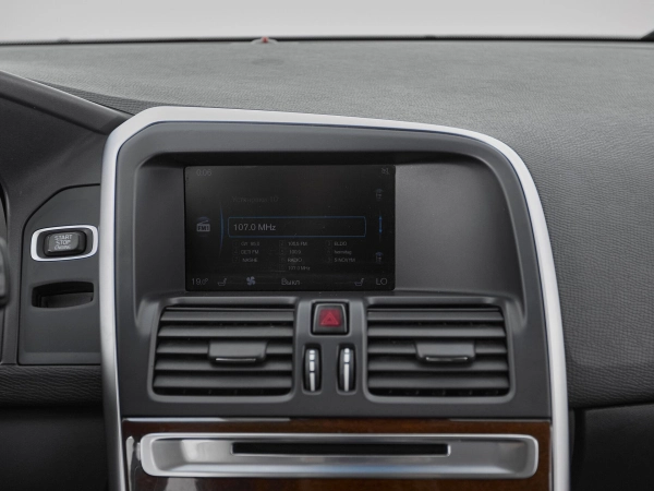 Volvo XC60, I фото №17