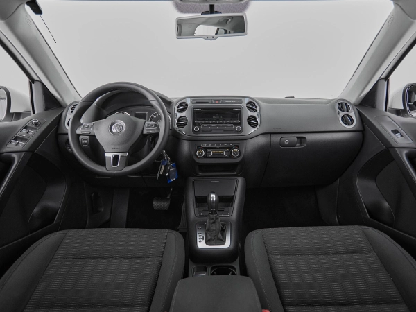 Volkswagen Tiguan, I Рестайлинг фото №8