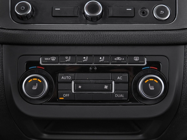 Volkswagen Tiguan, I Рестайлинг фото №16