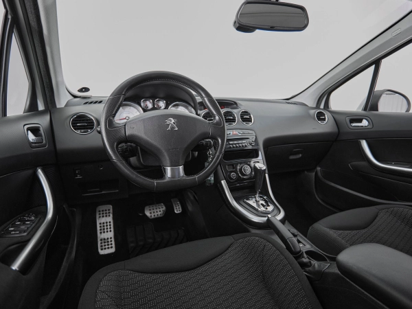 Peugeot 308, I Рестайлинг фото №8