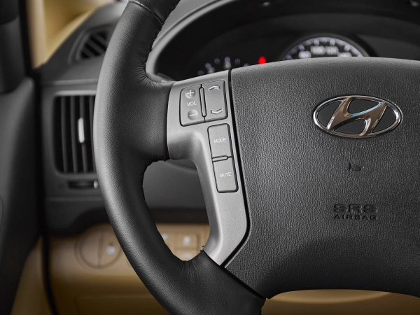 Hyundai H-1, II Рестайлинг 2 фото №11