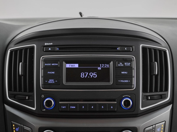 Hyundai H-1, II Рестайлинг 2 фото №15