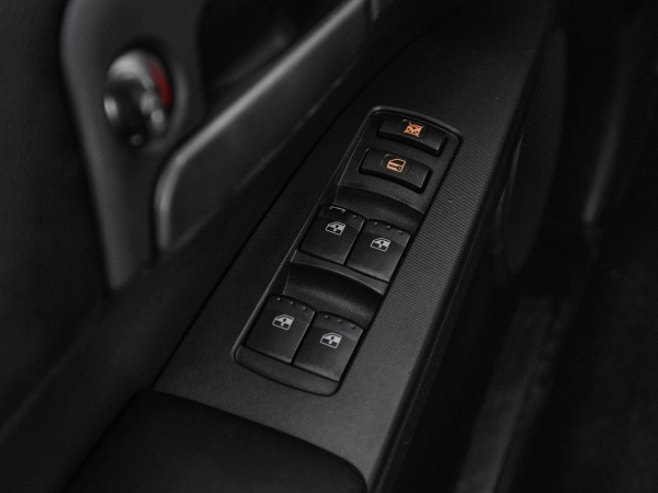 SsangYong Kyron, I Рестайлинг фото №13