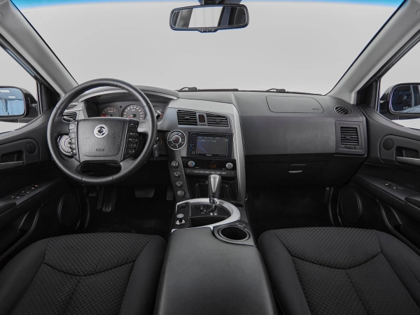 SsangYong Kyron, I Рестайлинг фото №8