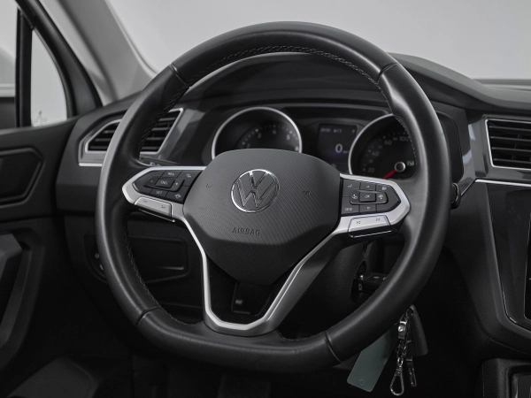 Volkswagen Tiguan, II Рестайлинг фото №10