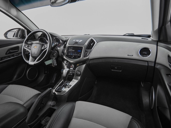 Chevrolet Cruze, I Рестайлинг фото №9