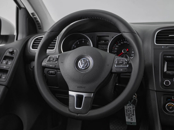 Volkswagen Golf, VI фото №10