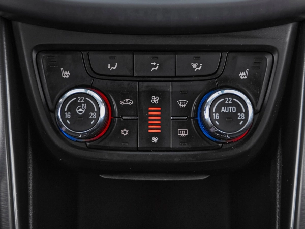 Opel Zafira, C фото №15