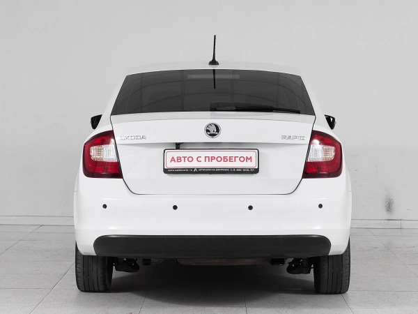 Skoda Rapid, I Рестайлинг фото №5