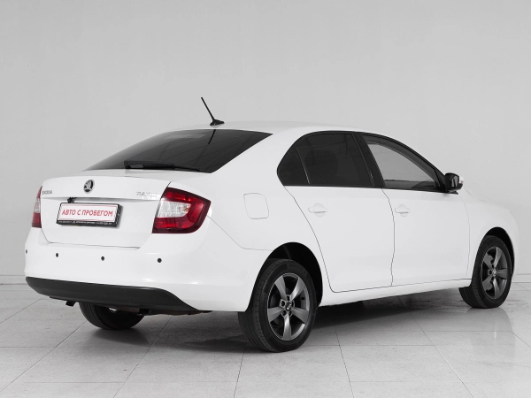 Skoda Rapid, I Рестайлинг фото №6