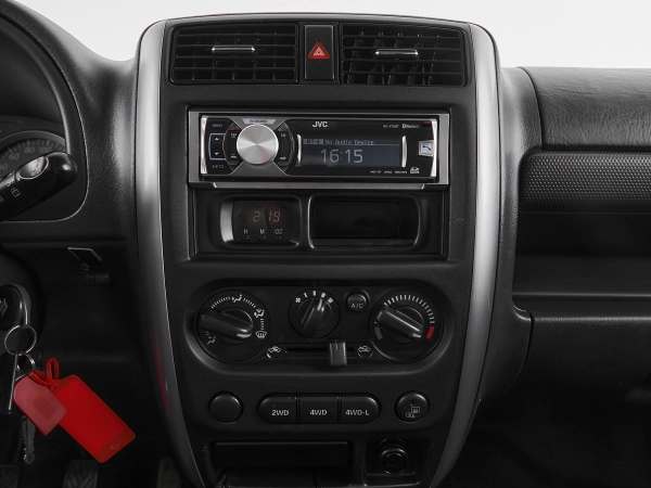 Suzuki Jimny, III Рестайлинг 1 фото №13