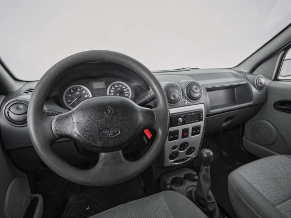 Renault Logan, I фото №7