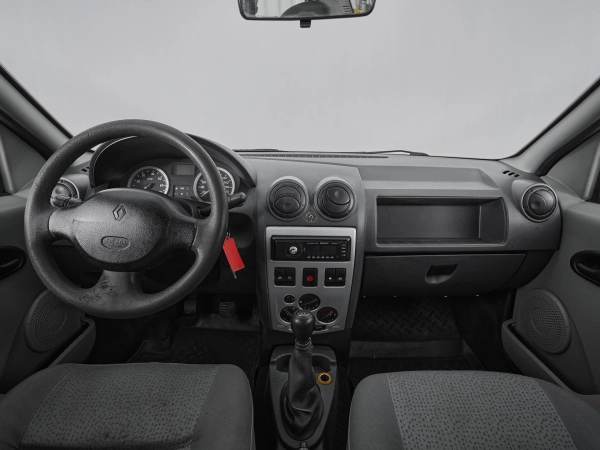 Renault Logan, I фото №8