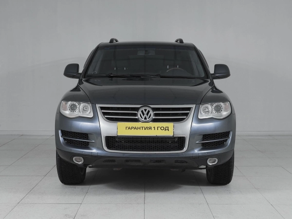 Volkswagen Touareg, I Рестайлинг фото №2