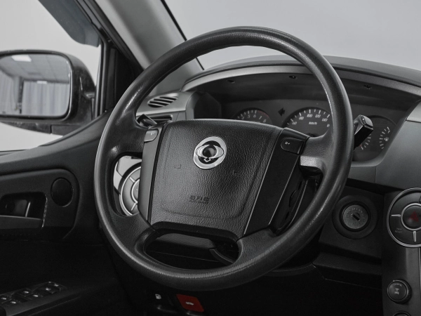 SsangYong Kyron, I Рестайлинг фото №10