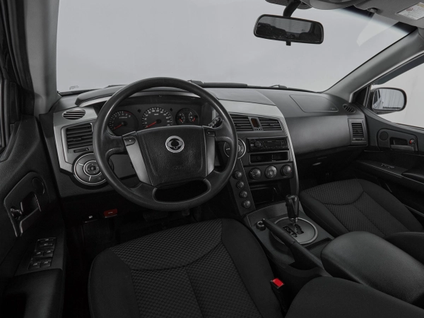 SsangYong Kyron, I Рестайлинг фото №7
