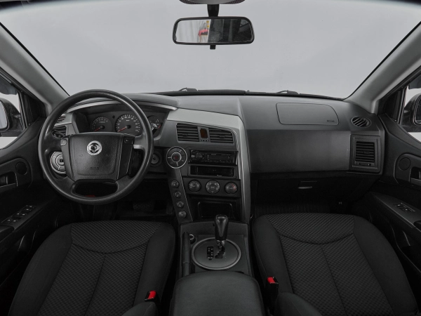 SsangYong Kyron, I Рестайлинг фото №8