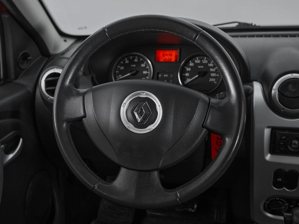 Renault Sandero, I фото №10