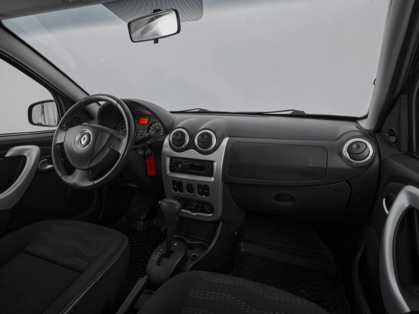 Renault Sandero, I фото №9