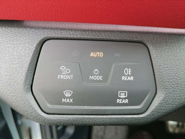 Volkswagen ID.4, I фото №19