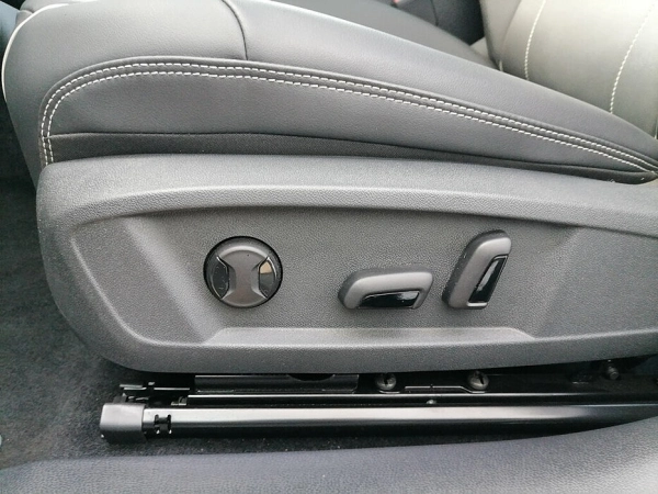 Volkswagen ID.4, I фото №20