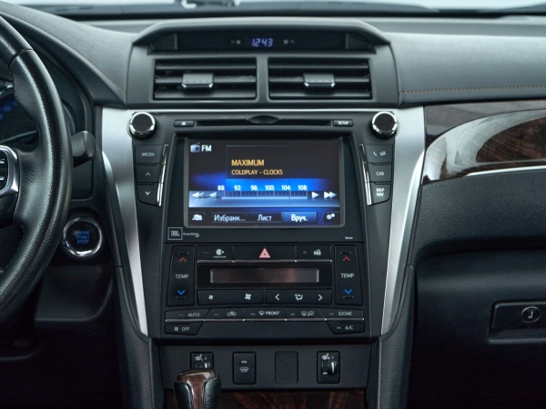 Toyota Camry, VII (XV50) Рестайлинг фото №9