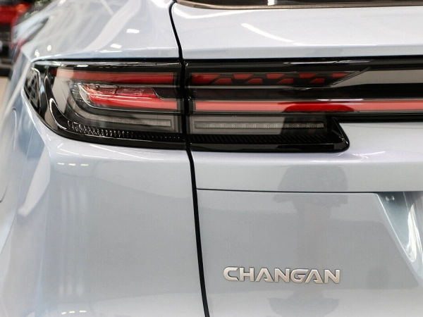 Changan UNI-K, I фото №7