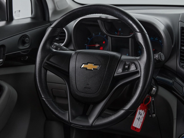 Chevrolet Orlando, I фото №15
