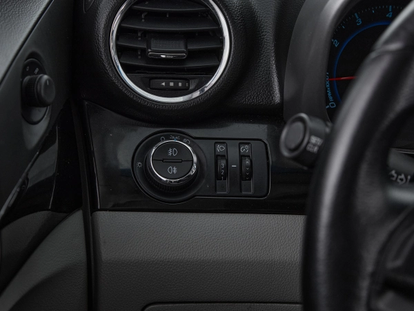 Chevrolet Orlando, I фото №16